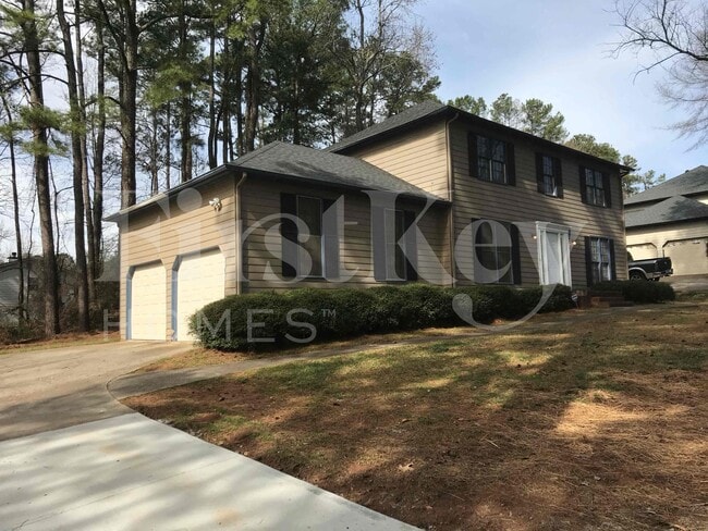 1433 St Dunstans Rd, Lithonia, GA 30058 - photo 2