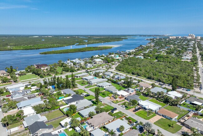 The community of Isleboro is surounded by several waterways.