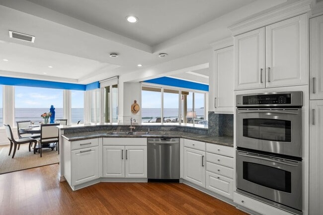 3086 Solimar Beach Dr, Ventura, CA 93001 - photo 4