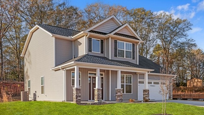 207 Durness Ct, Anderson, SC 29621 - photo 2