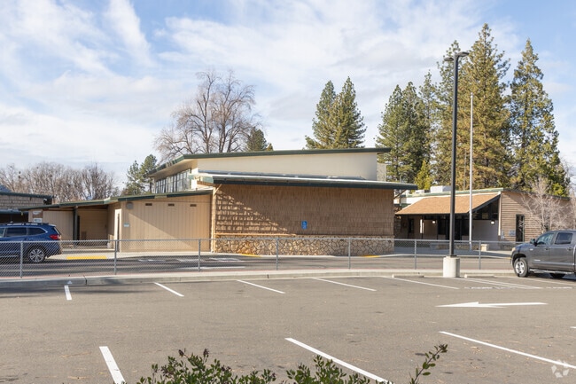 Camino Polytechnic serves students in grades K-8.