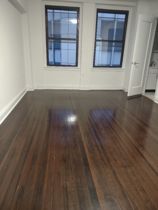 W 55th St 7th Ave unit 12, New York, NY 10019 - photo 4