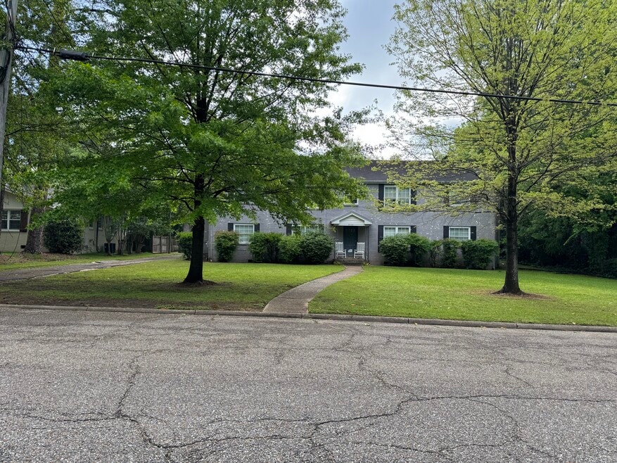 2439 College St, Montgomery, AL 36106 - photo 1