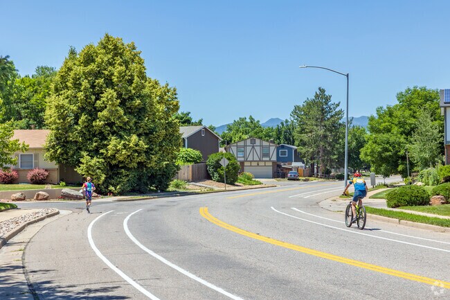 Wide bike lanes are used by both runners and bikers in the Ralston Valley neighborhood.