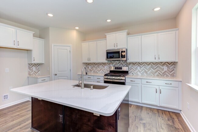 37 Baird Cove Ln, Angier, NC 27501 - photo 5