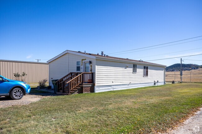 Homes in South East Helena sit on cozy, well maintained lots.