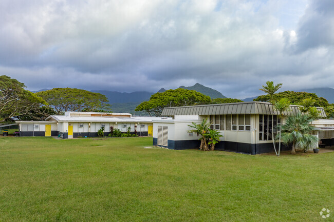 Enchanted Lakes Elementary School is surrounded by majestic mountains in Kailua.
