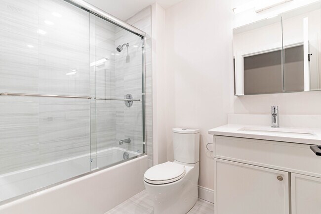 165 Everett St unit 303, Allston, MA 02134 - photo 7