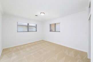 2391 NW 96th Terrace, Pembroke Pines, FL 33024