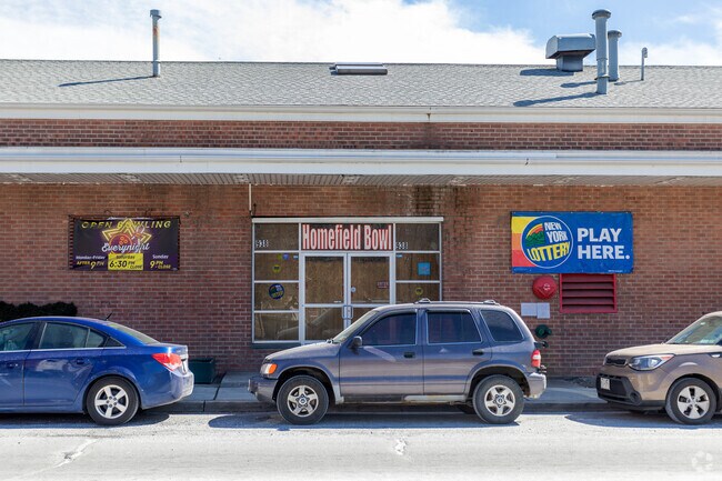 Homefield Bowl provides indoor recreation for Nepera Park neighbors.
