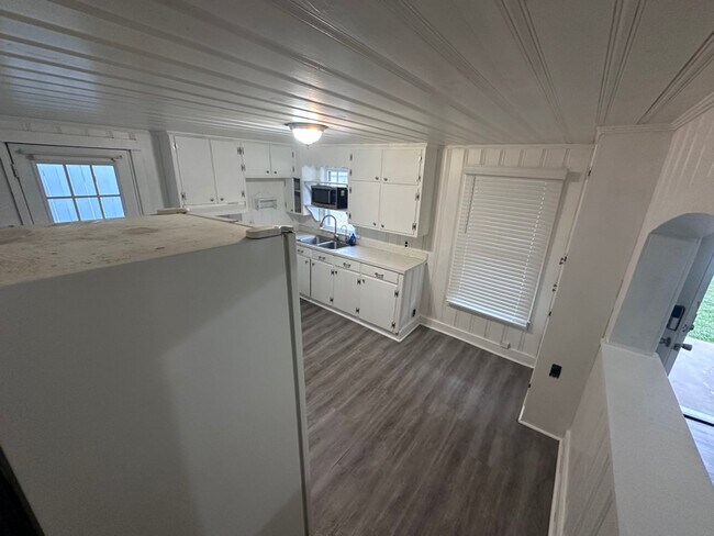 1628 Brasfield St, Dyersburg, TN 38024 - photo 6