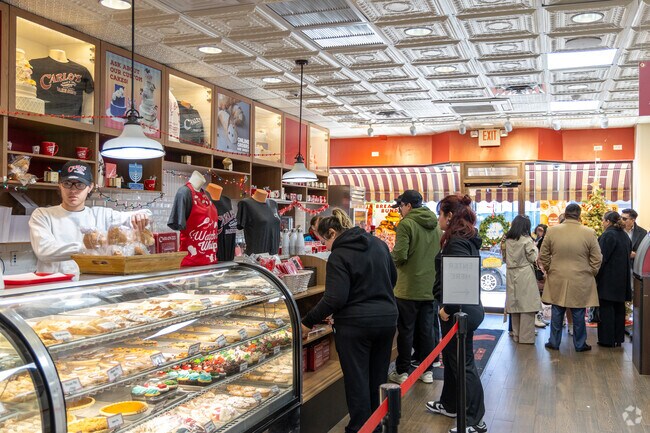 Carlo's Bakery in Hoboken became famous as the star of the show 