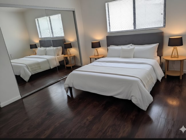 514 Coronado Ave, Long Beach, CA 90814 - photo 3