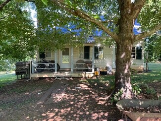 1115 Bracketts Farm Rd, Louisa, VA 23093