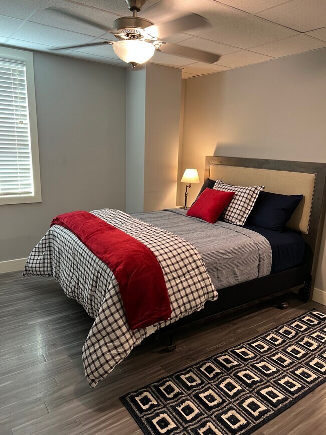 Comfortable queen bed