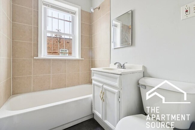 6228 S Western Ave unit 306, Chicago, IL 60636 - photo 7