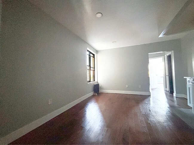 594 Union Ave unit 2, Bronx, NY 10455 - photo 2