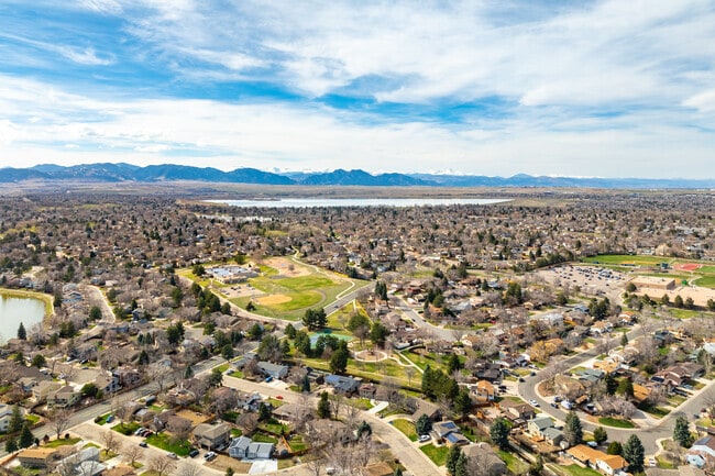 Kings Mill is a suburban area near both Standley Lake and many shopping options.