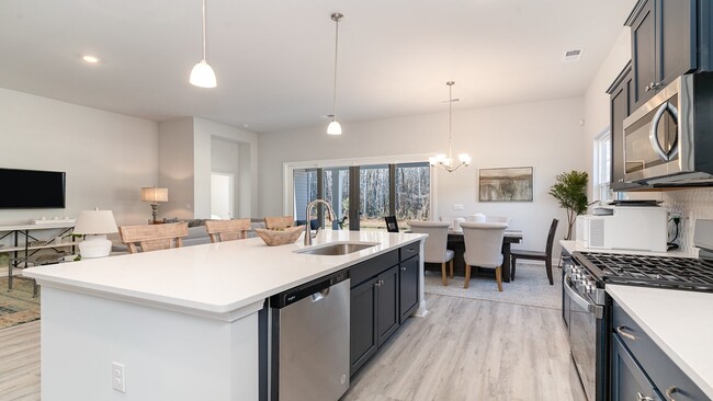 137 Keithland Dr, Conway, SC 29526 - photo 3