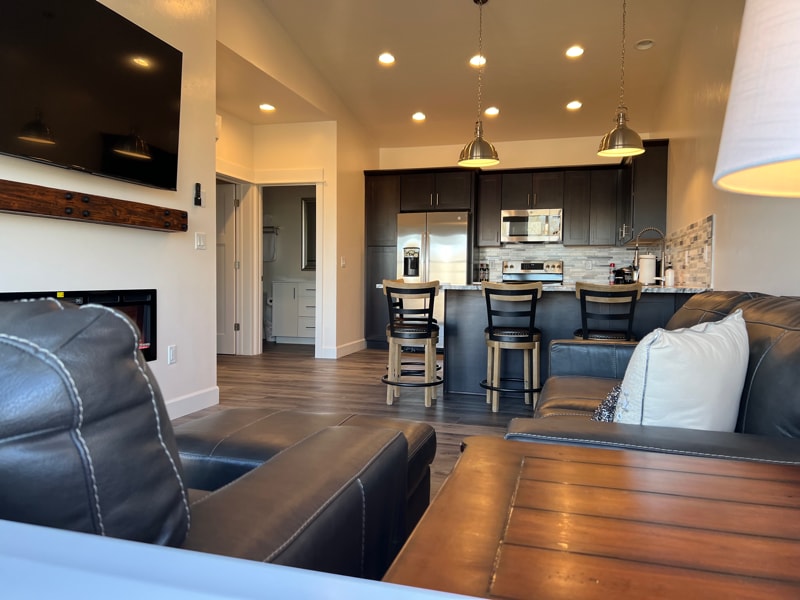 1542 Cobb Hill Rd, Bozeman, MT 59718 - photo 1