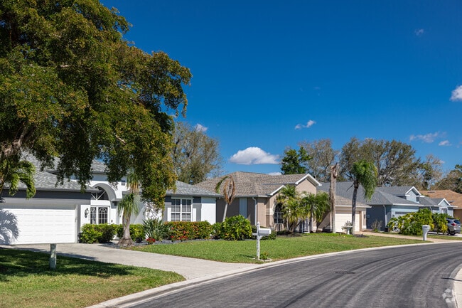 Cypress Lake features many gated and private communities with traditional suburban layouts.