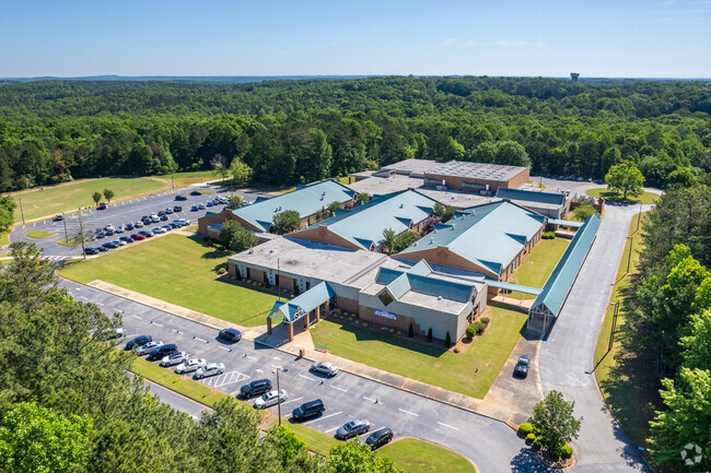 Austin Road Middle School has 557 students in grades 6-8.