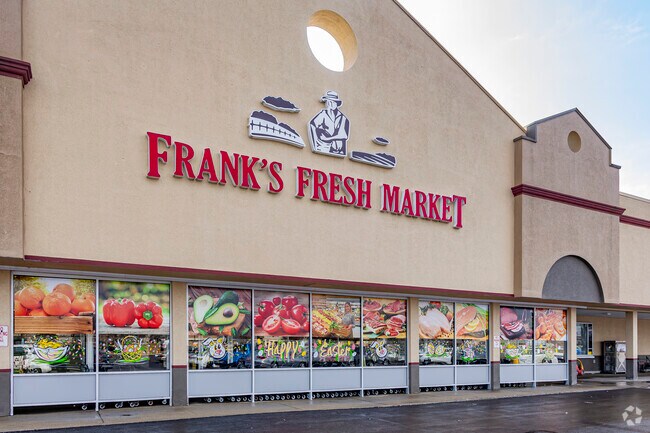 Residents get groceries from Frank’s Fresh Market in Wood Dale.