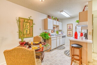 200 Brannigan Village Dr, Winston-Salem, NC 27127