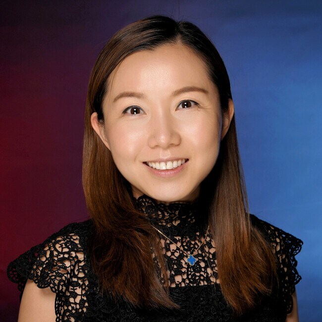 Ava Huang