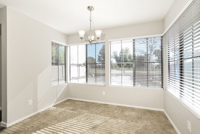 7519 W Sequoia Dr, Glendale, AZ 85308 - photo 5