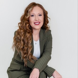 Molly Shelton