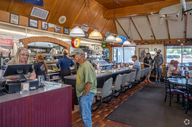 Auntie Alice's Kitchen serves breakfast and the community of East Side all day.