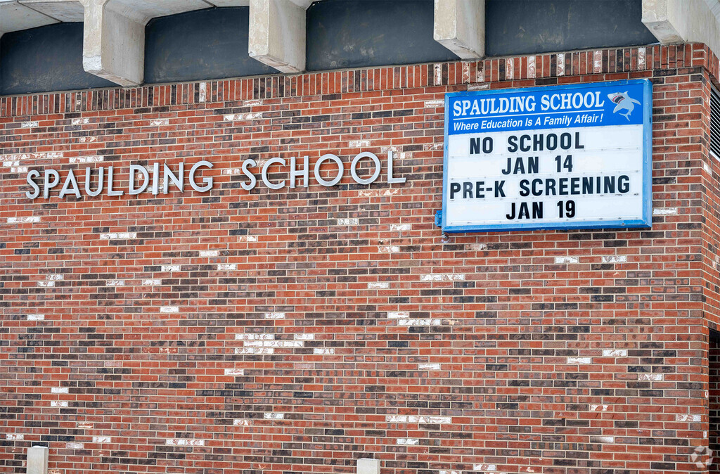 Spaulding School in Midlothian, IL, has approximately 83 students enrolled.