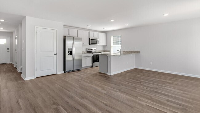 7795 Pennycress Dr unit 531, Leland, NC 28451 - photo 4