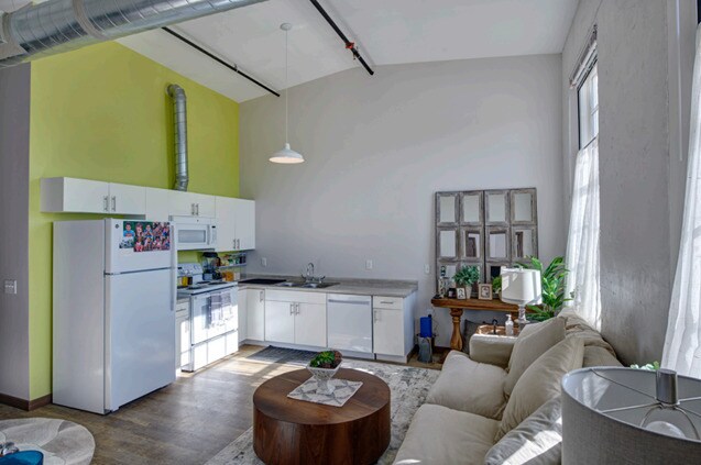 Louden Lofts, Fairfield, IA 52556 - photo 5