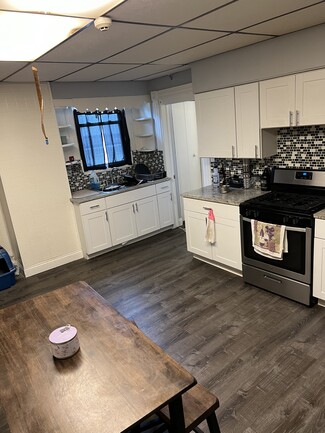 107 Morewood Ave Unit 1, Pittsburgh, PA 15213
