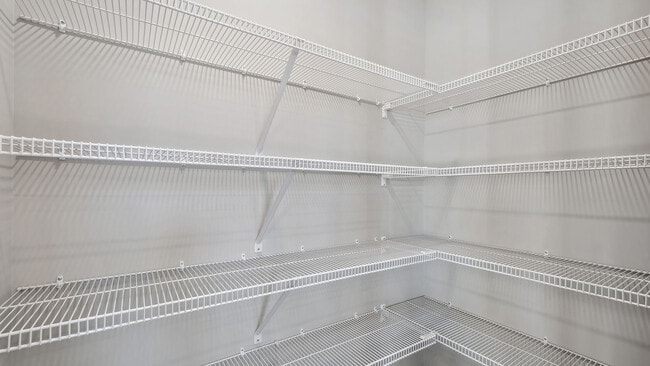 12645 Berkshire Ln, Rogers, MN 55374 - photo 7