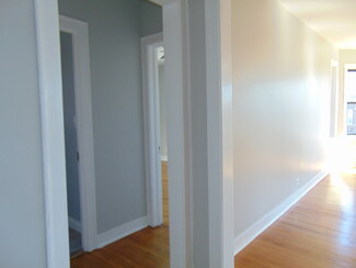 1511 W 82nd St, Chicago, IL 60620