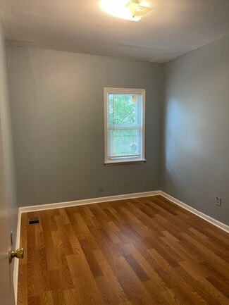 1102 N Heald St, Wilmington, DE 19802