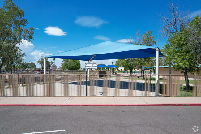 A covered basketball court is available at Washington Elementary in Mesa.