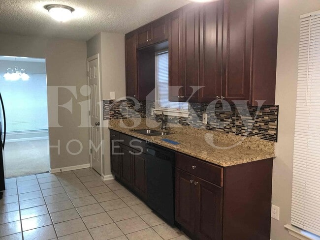 120 Cinnamon Fern Cir, Covington, GA 30016 - photo 5