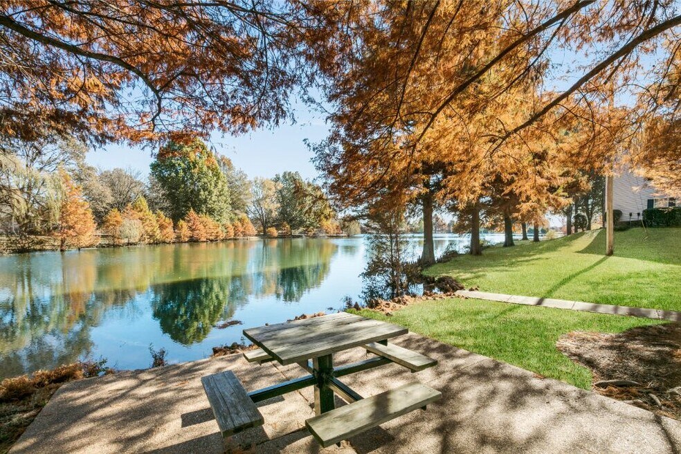 The Plantation Apartment Homes 9305 Stateline Rd, Olive Branch, MS