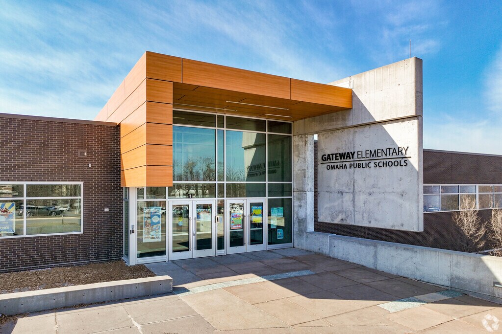 Gateway Elementary School, Rankings & Reviews