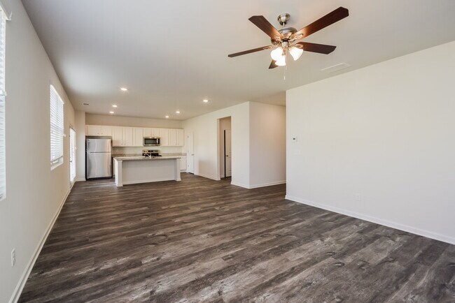 621 Moorings Ave, McDonough, GA 30253 - photo 5