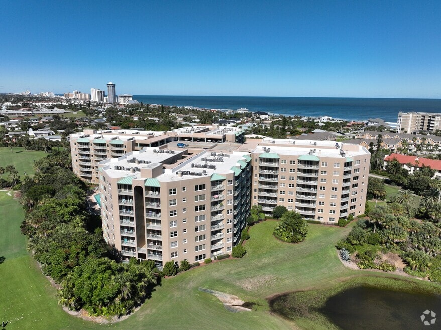 Oceans Cloverleaf unit 502D, Daytona Beach Shores, FL 32118 - photo 2