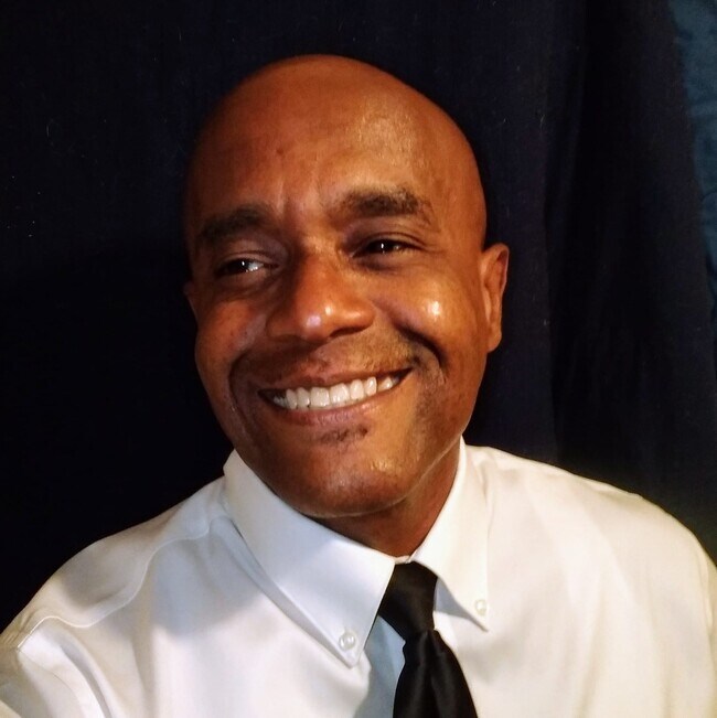 Lonnie Cowan
