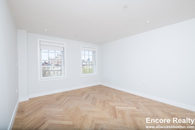 12 Commonwealth Ave unit 604, Boston, MA 02116 - photo 2