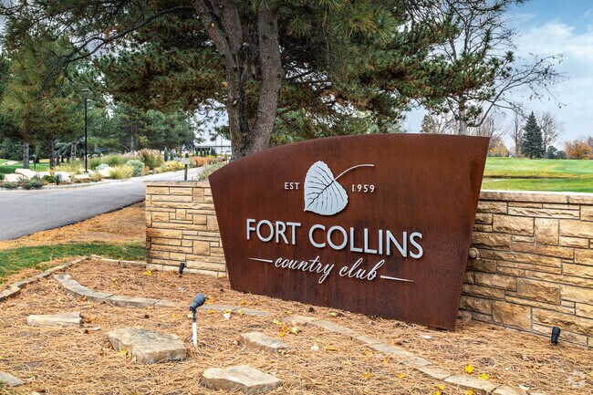 Practice your swing at the Fort Collins Country Club in Giddings.