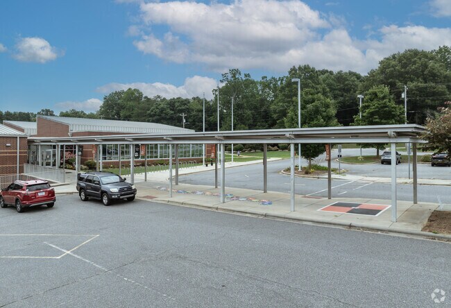 The drop off area at South Newton Elementary School.
