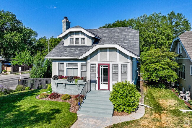 Craftsman-style homes are a common sight along Bancroft's quiet streets.